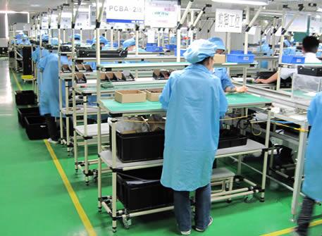 腳輪的安裝很簡單 腳輪的安裝很簡單